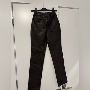 Elegant Dark Brown Women's Straight Leg Jeans